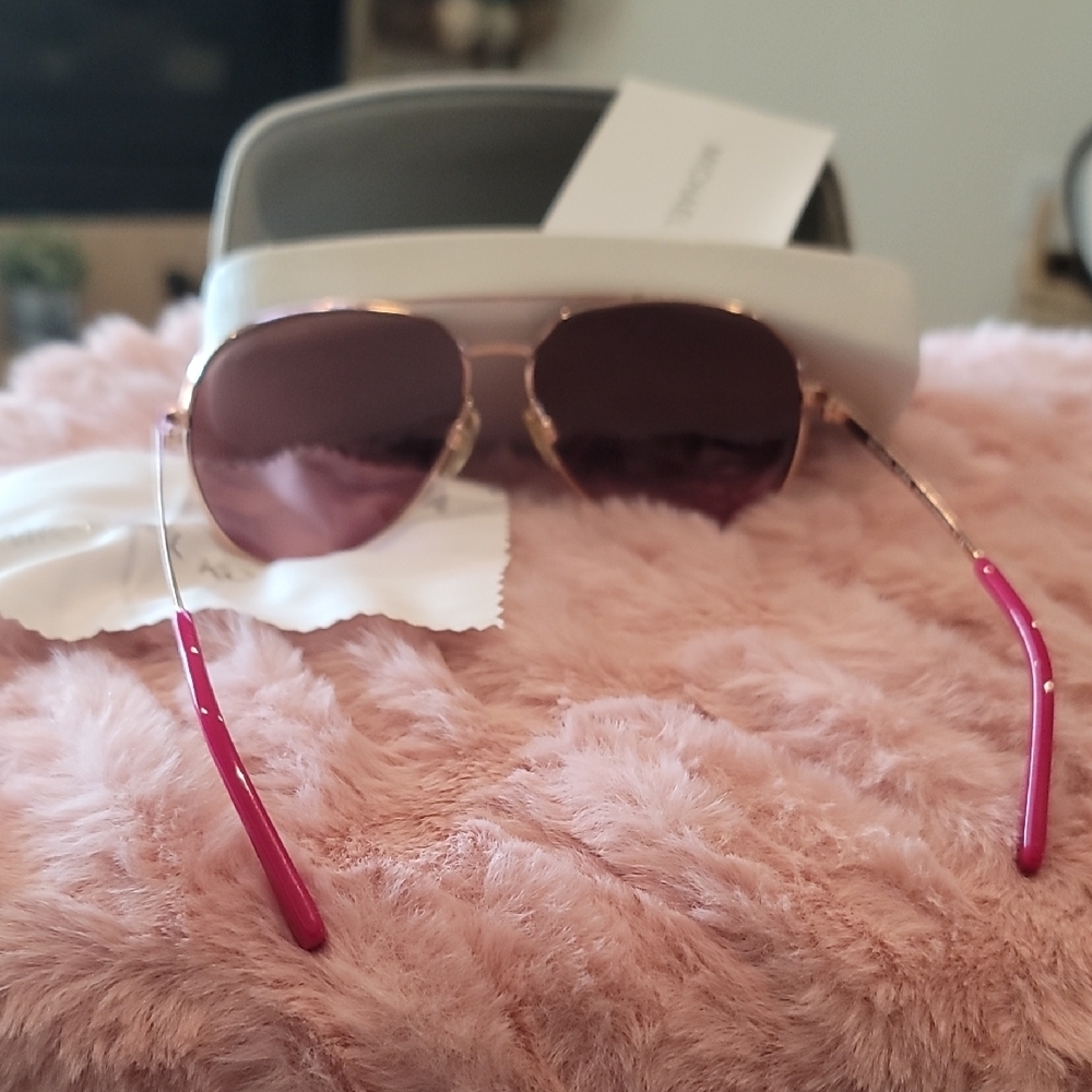 Michael Kors Rose-Tinted Aviator Sunglasses With Pink Arms - Picture 7 of 7